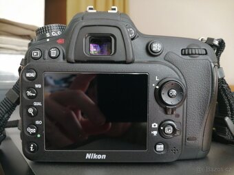Nikon D7200 + AF - S Nikkor 16 - 80mm 1:2,8 - 4E ED VR - 6
