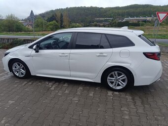 Toyota Corolla Touring Sports Hybrid Comfort - 6