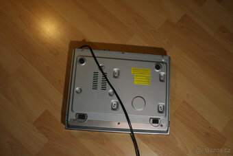 PRODÁM funkční DVD player hyundai DV2X305 - 6