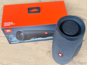 Reproduktor JBL Charge Essential 2 - 6