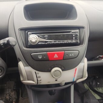 Peugeot 107 - 6