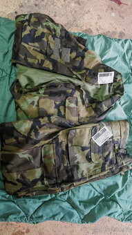 Výstroj AČR vz. 95, kanady, maskáče, termo .......... - 6