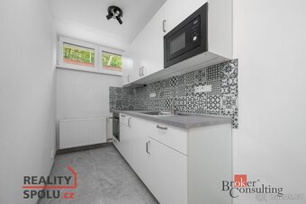 Pronájem, byty/2+kk, 38 m2, Slovenského národního povstání 3 - 6