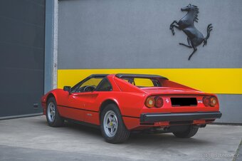 Ferrari 308 GTSi z roku 1980 - 6