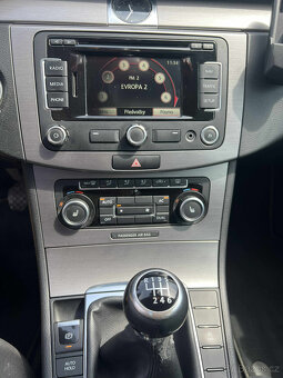 Volkswagen Passat B7 Variant 2.0 TDI - 6
