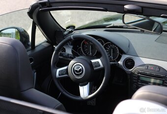Mazda MX-5 NC 2.0 HardTop 2009 - 6