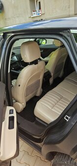 Jaguar F-PACE 3.0 AWD 300 PS - 6