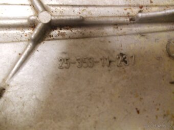 Víko spojky jawa 250 - 6