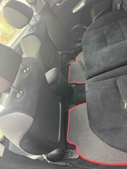 Honda Civic 8g UFO 2.2 icdti - 6