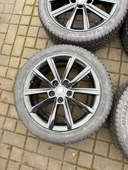 ORIGINÁL Alu Škoda TERON R17, 5x112 - TOP, ZIMNÍ PNEU - 6