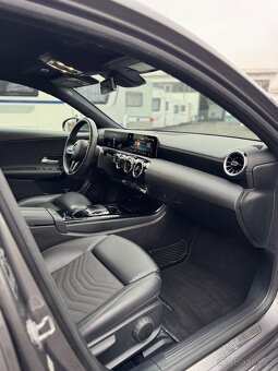 Mercedes-Benz A180d - 6