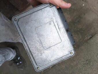 Prodám řídící jednotku 036 906 034 BL z Fabia 1 - 6