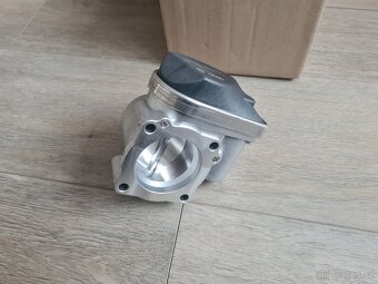 NOVÁ Škrtící klapka Fabia 1, Polo, Golf ORIGINÁL - 6