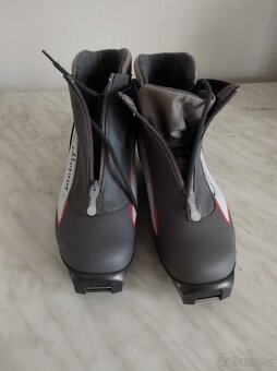 Prodám dámské boty na běžky. - 6