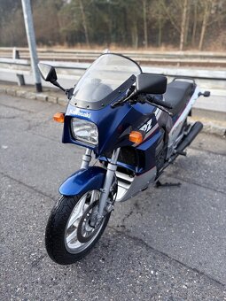 Kawasaki Gpz 900 - 6
