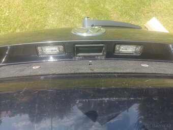 VW Touran  - páté dveře, víko kufru - 6