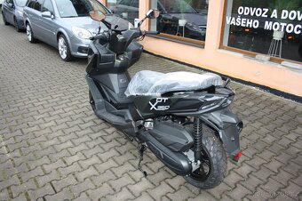 DT X360 125i ABS E5 - 6