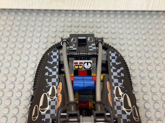 LEGO Technic 42002 - Hovercraft - 6