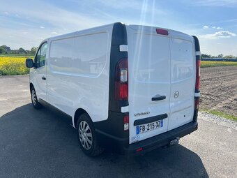 Opel vivaro trafic ujeto 70.000 KM - 6