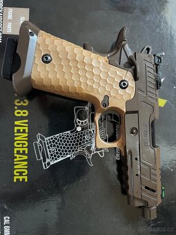 Airsoftova pistole hi capa 3.8 na green gas - 6