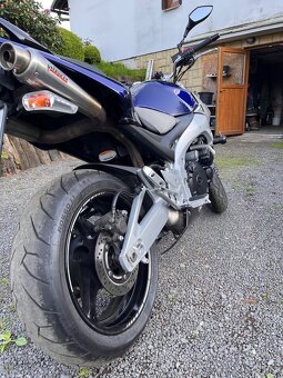 Suzuki gsr 600 - 6