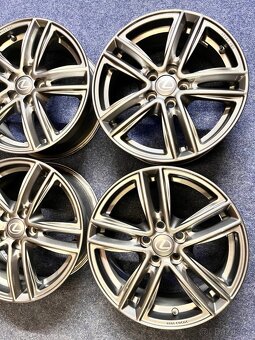 5x100 R16 Orig. alu disky Lexus CT , IS - 6