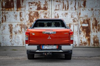 Mitsubishi L200 2.4 DI-D Double Cab Intense 4WD A/T - 6