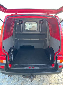 VW Transporter 2.5 TDi 75 kW - 6