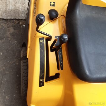 Zahradní traktor Stiga - 6