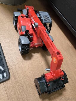 Traktor valník nakladač Bruder - 6