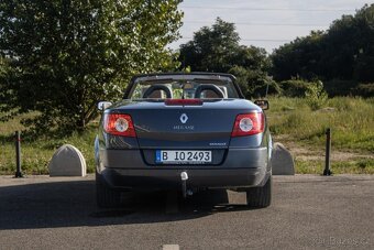 Renault Mégane Cabriolet II Coupé- 2.0 16V (99KW) - 6