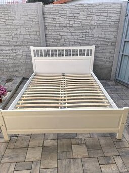 Prodám manželskou postel IKEA 160cm x 200cm - 6
