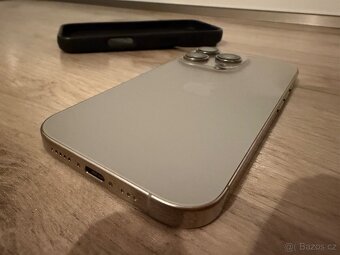 Prodám iPhone 16 pro 256 GB + Quadlock pouzdro - 6