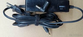 Nabíječka notebooku Trust 15-16-19,5V, 4,62A č.3 - 6