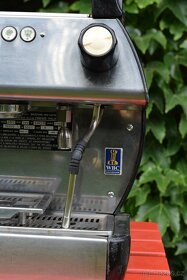 profesionální kávovar La Marzocco GB5 3gr plus acaia pearl - 6