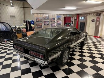 Ford Mustang Shelby GT500 z roku 1969 - 6