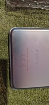 Samsung s21 ultra 12 gb/256 gb plus několik krytů - 6