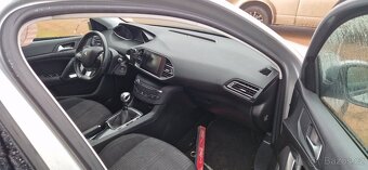 PEUGEOT 308 - 6