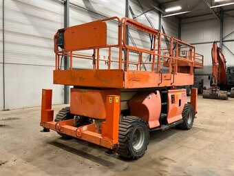 Nůžková terénní plošina JLG 3394 RT - 6