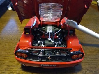 Prodám modely 1/18 - 6