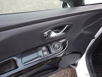 Renault Clio 1.2i Combi r.v.2014(54 kw)stk:11/2027 - 6