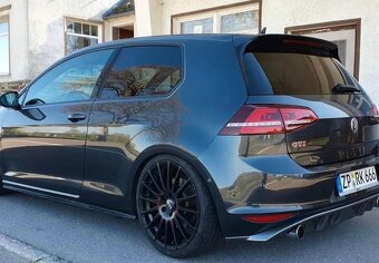 Volkswagen Golf 7 GTi Preformance 300 koni - 6
