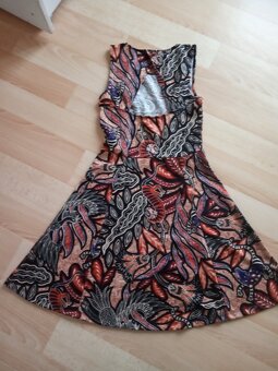 Letní, společenské, lněné, elastické, flitrové-vel. S, M - 6