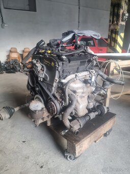 Alfa Romeo motor 1,9jtd - 6