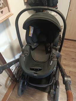 Prodám kočárek zn Britax s vajíčkem - 6