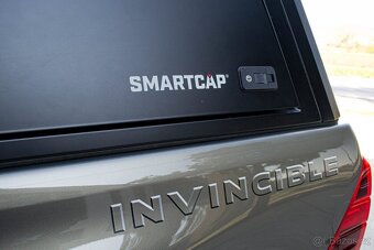Toyota Hilux DC 2.8 I D-4D Invincible 4x4 A/T - 6