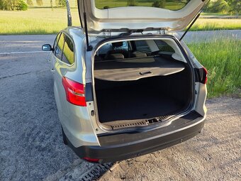 Ford Focus KOMBI - BENZÍN - KUP ČR - 96tis/KM - 2017 - 6