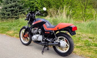 Suzuki GS 650 G Katana - 6