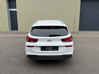Hyundai i30 com. 1.6CRDi 85kW STYLE ZÁRUKA - 6