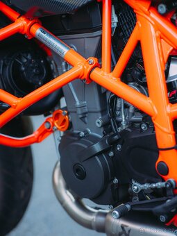 KTM Duke 690 R 2017 Akrapovič - 6
